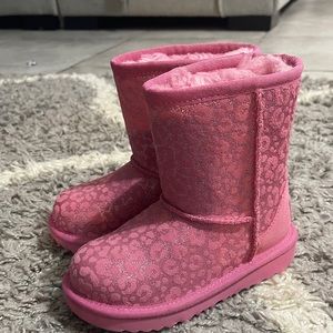 Pink Uggs